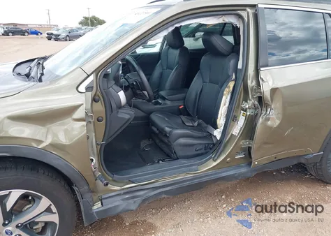 2020 Subaru Outback Limited из США, поврежденный, VIN 4S4BTALCXL3204461